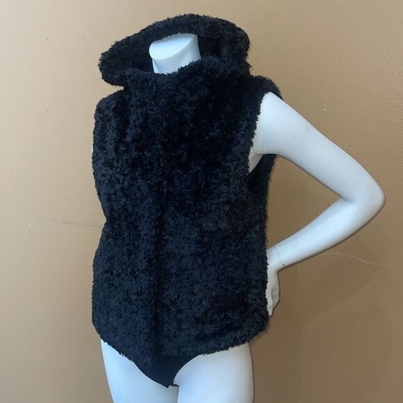 COS Hooded Shearling Gilet size 4 - Picture 7 of 16